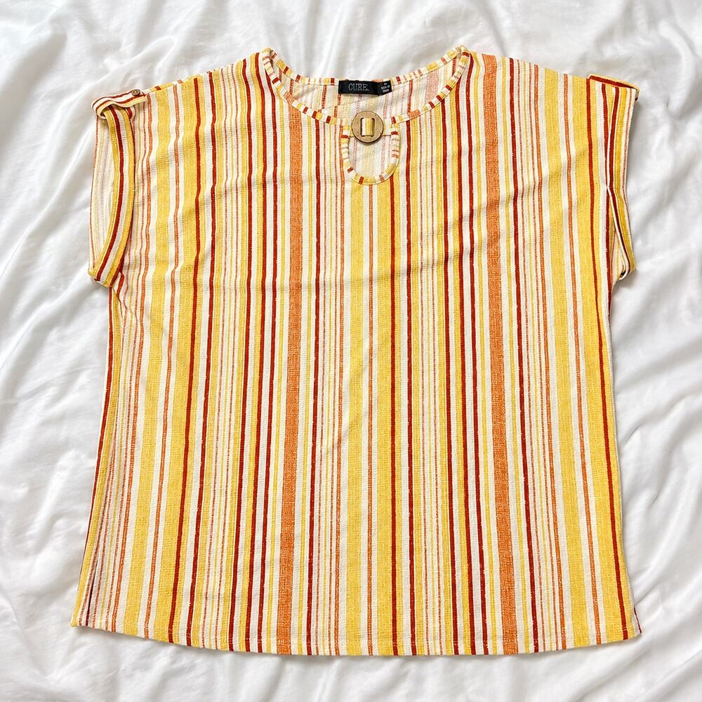 CURE. Women's XL Striped Keyhole Ring Detail Top
